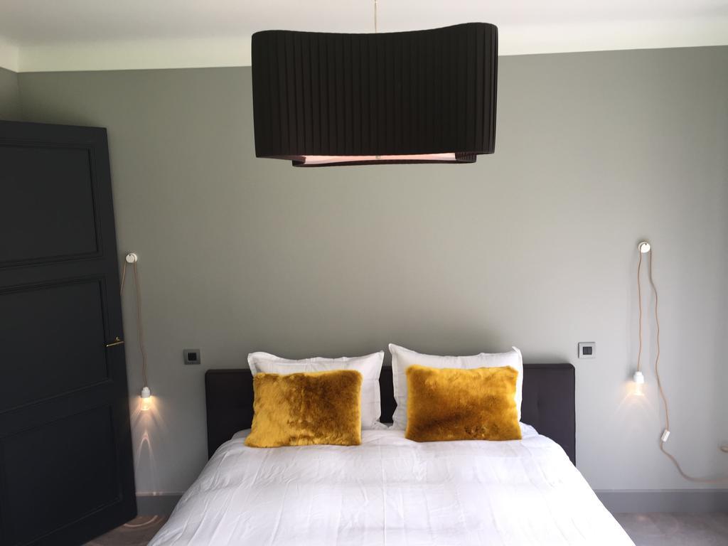 Le Domaine Des Loups Hotel Souchez Bagian luar foto